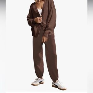 Women’s Knit Sweater and Pant Set